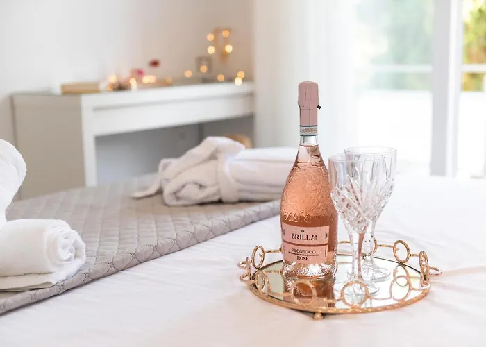 Sweet Dream Premium 아파트 Rhodes City